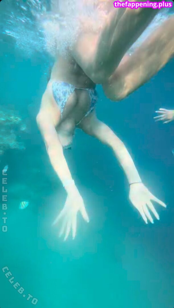 02.queenice / 18queenjce नग्न OnlyFans फोटो #11