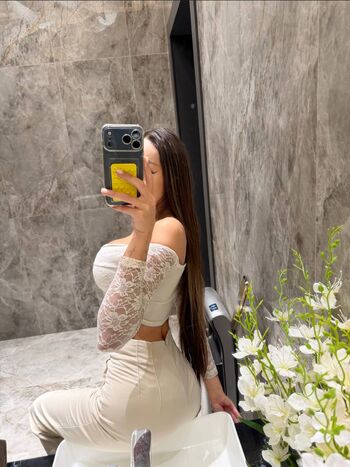 Full leaked Diva private onlyfans photo