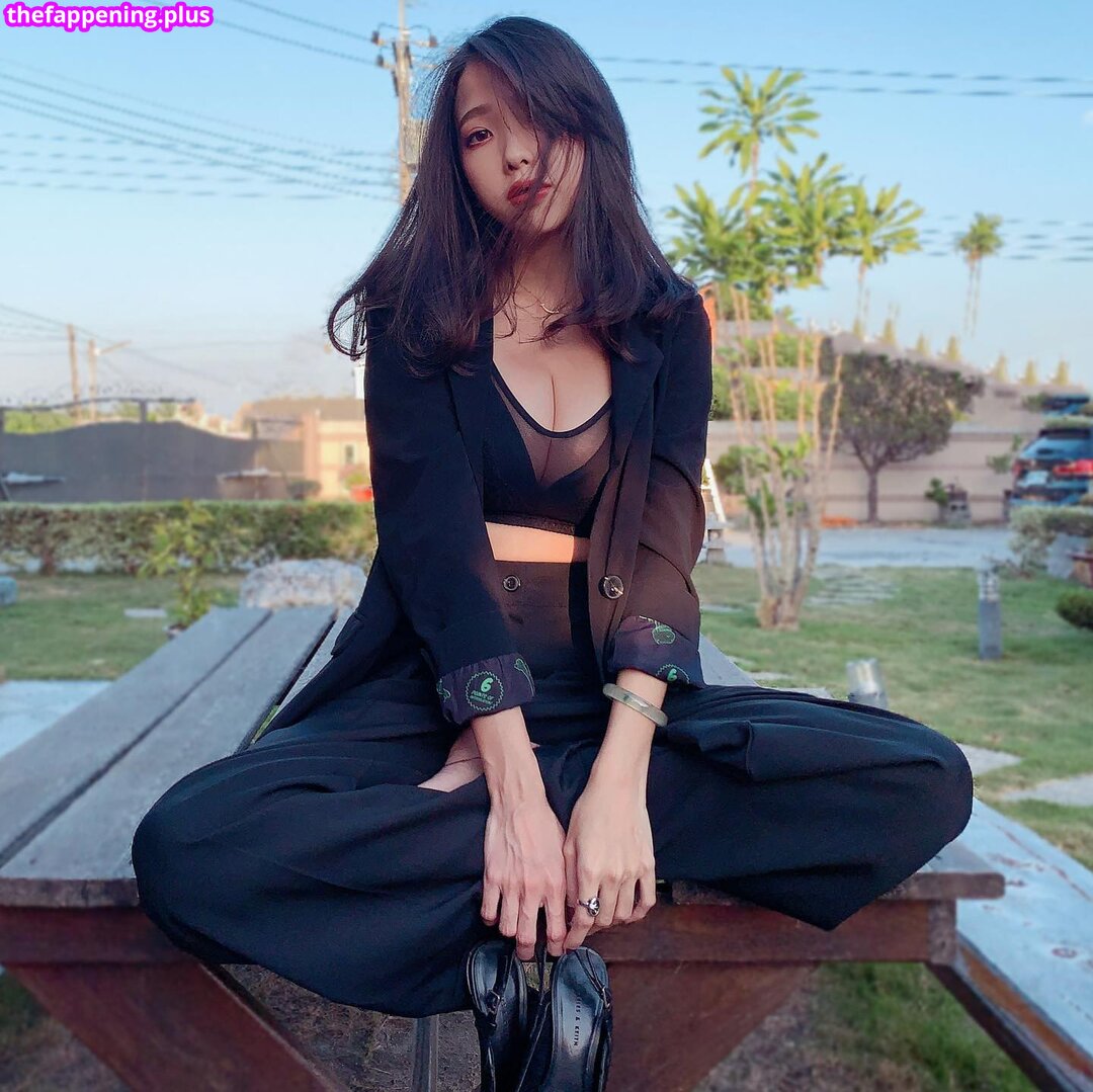 1.ynce_ / 1Ynce / https: 누드 OnlyFans 사진 #16