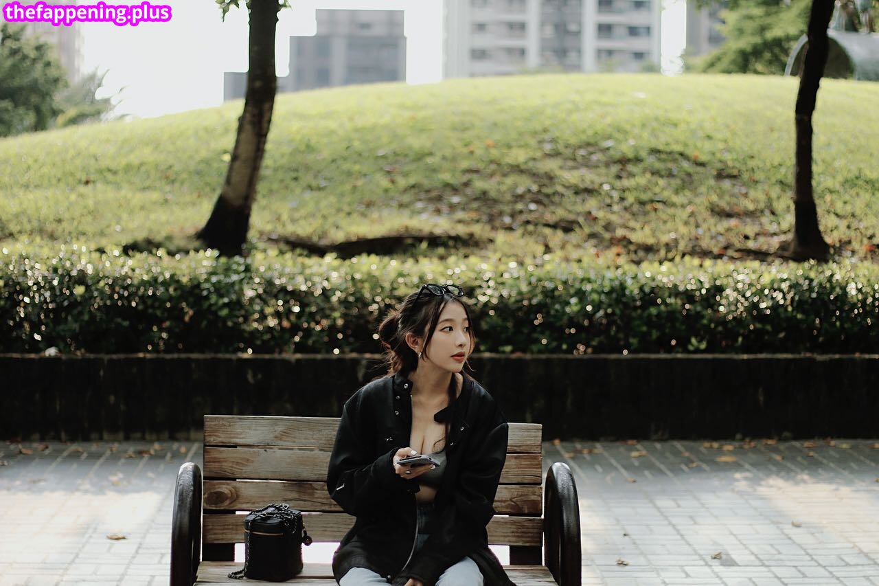 1.ynce_ / 1Ynce / https: Fotografie OnlyFans Dezbrăcată #100