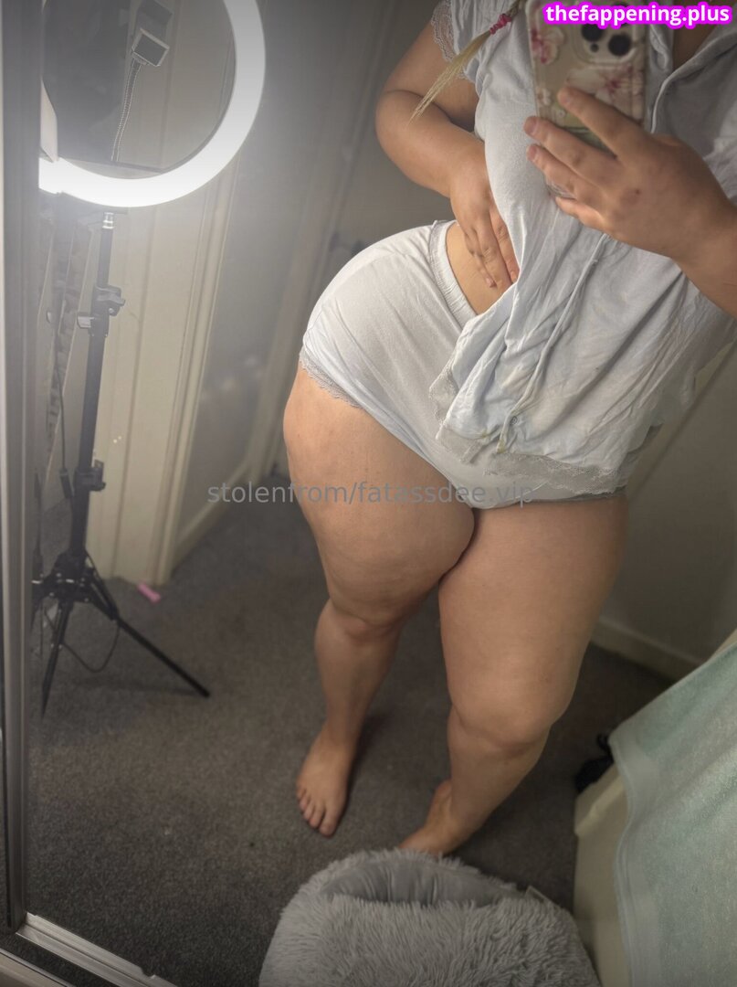 111.dg / 111.dgm / deedoo62 / diana__guseva_111 / princessdeeex Foto OnlyFans Nuda #9