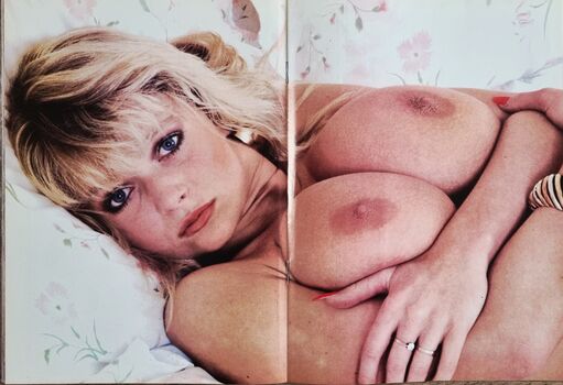 Full leaked S early  s page  girls page private photo