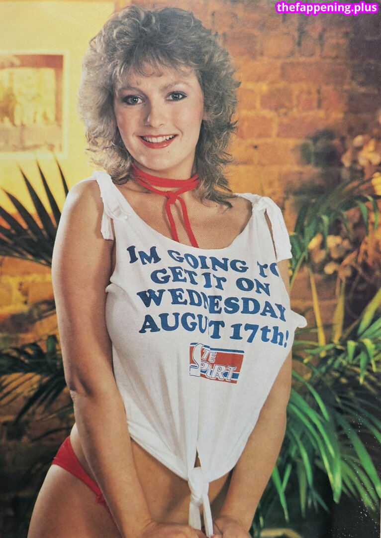 1980'S & Early 90'S Page 3 Girls / GlamourTeaJames / https: / mariawhittaker Φωτογραφία Γυμνών OnlyFans #137