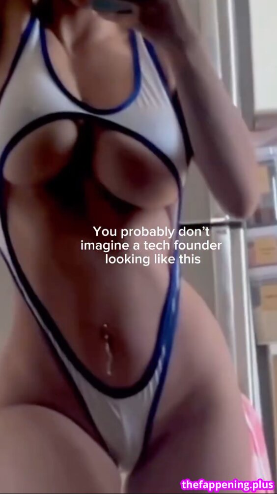 50tech50style / Valentina Foto OnlyFans Desnuda #5