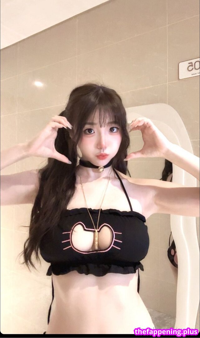 77__sunnyyy_ / 77_sunnyyy / https: Nude OnlyFans Photo #38
