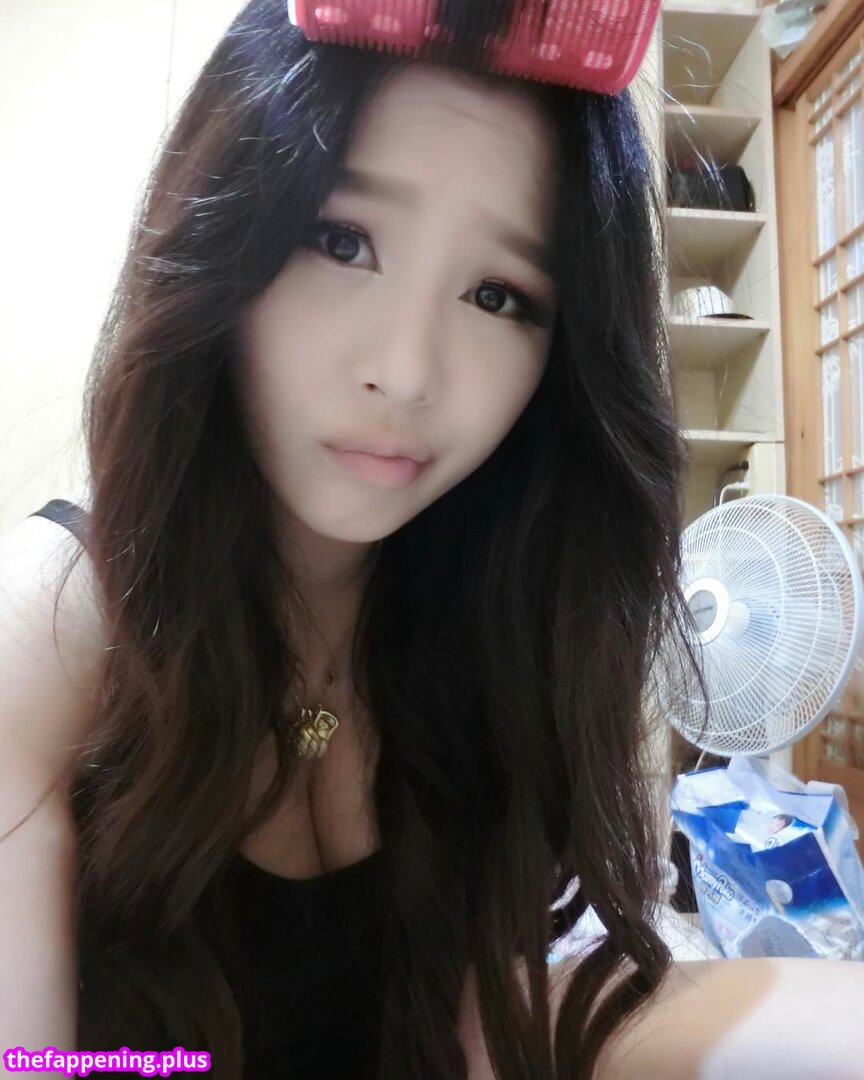 94iris329 Foto OnlyFans Nua #19