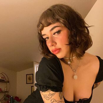 Full leaked Araquinn page private onlyfans photo