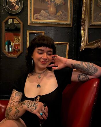 Full leaked Araquinn private onlyfans photo