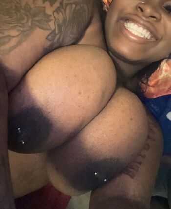 Full leaked Charnaa private onlyfans photo