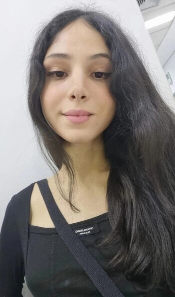 Full leaked Euluna private onlyfans photo