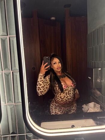 Full leaked Finechink private photo
