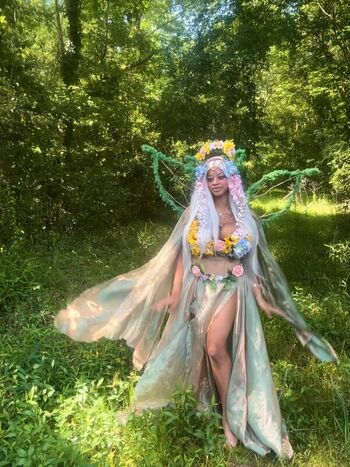 Full leaked Honeygram private photo