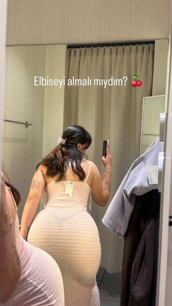 Full leaked Itsmenazli private photo