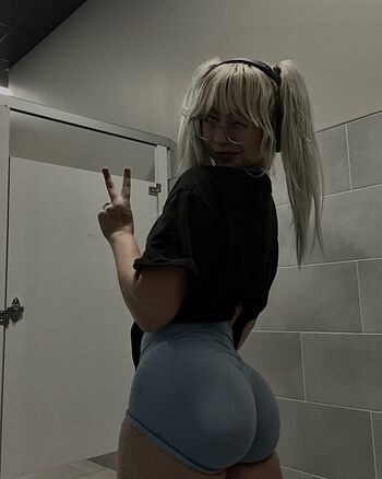 Full leaked Nattynat private onlyfans photo