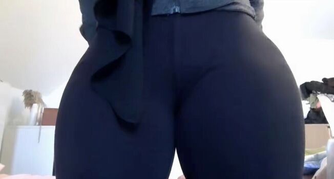 Full leaked Sxis private onlyfans photo