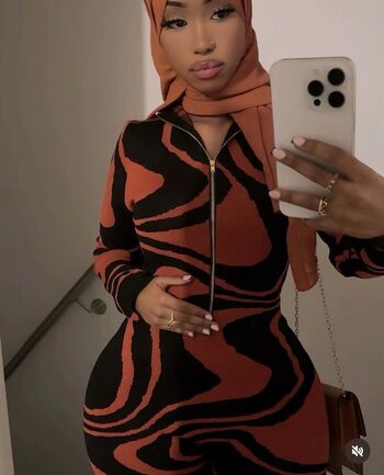 Full leaked Sxis private onlyfans photo