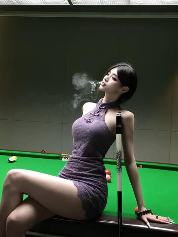 Full leaked Uerfly private onlyfans photo