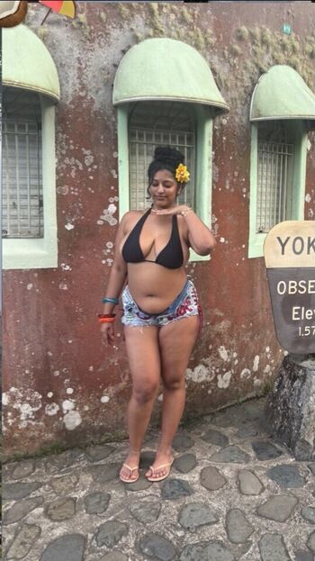 Full leaked A neesuh private photo