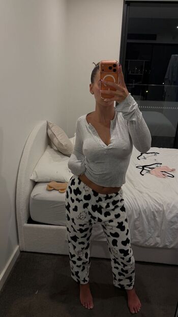 Full leaked Aaliaschembrii page private onlyfans photo