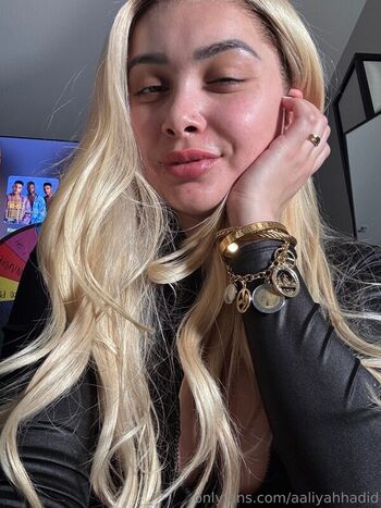 Full leaked Aaliyah hadid private photo