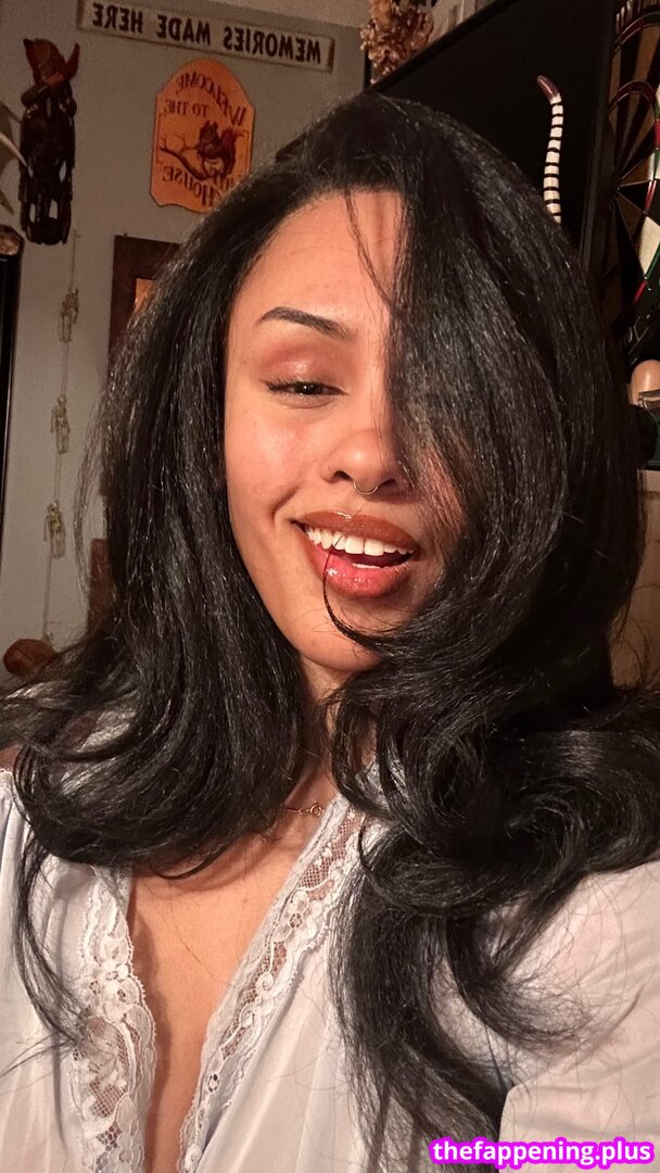 Aaliyeezy / theallierae Naakte OnlyFans Foto #364