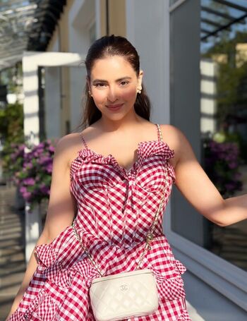 Full leaked Aamna sharif private photo