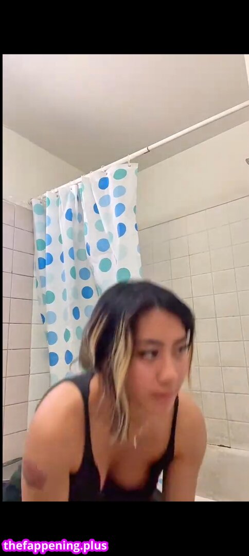 aanggiee / angiebangiie / issaanggiee Nagie OnlyFans Zdjęcie #1