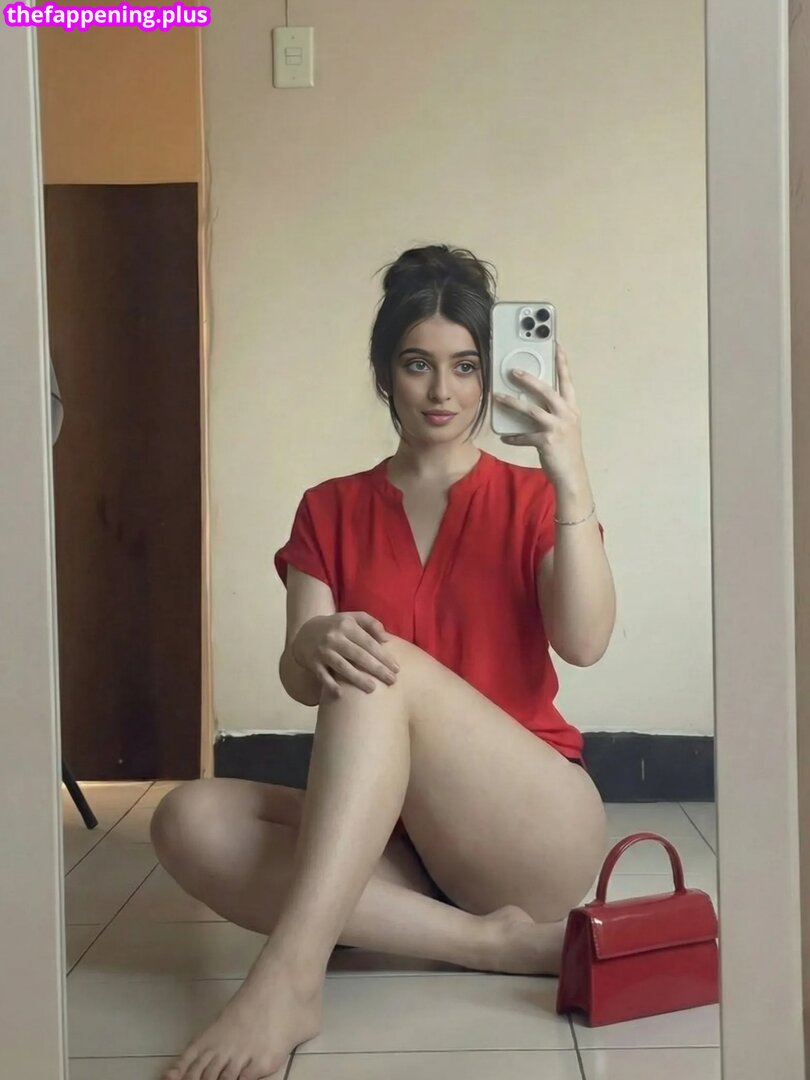 aaniasharmaa / https: Naken OnlyFans Foto #1