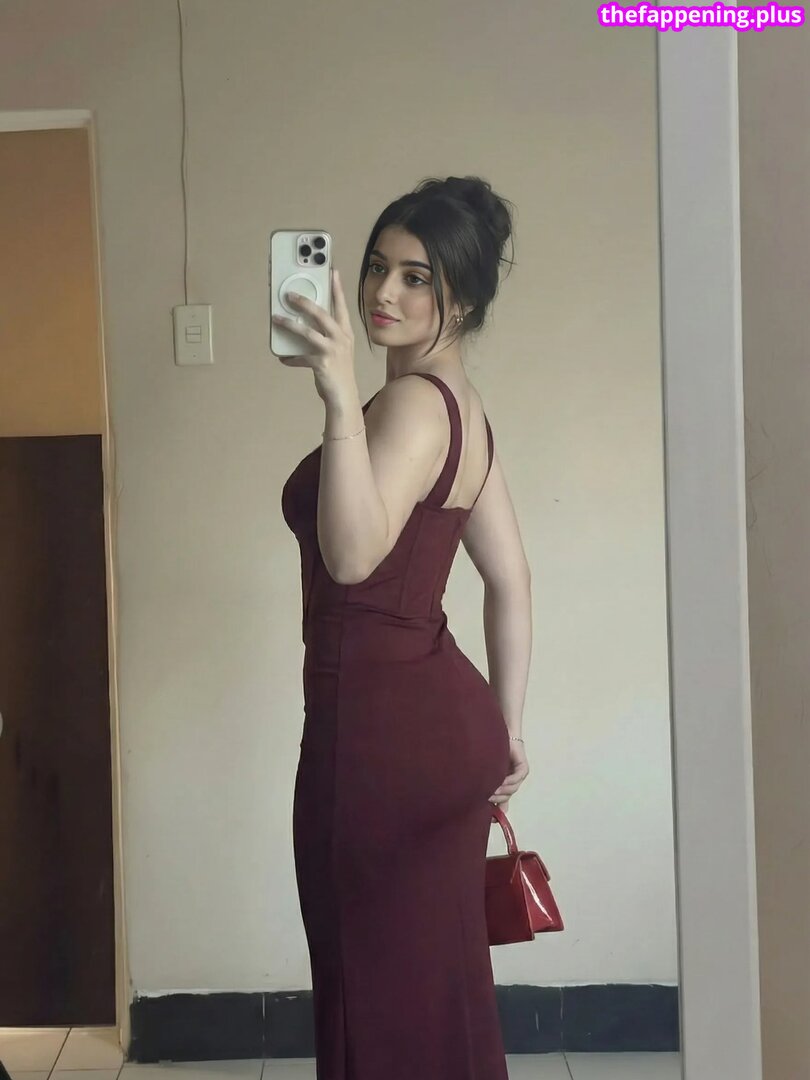 aaniasharmaa / https: Foto OnlyFans Desnuda #2