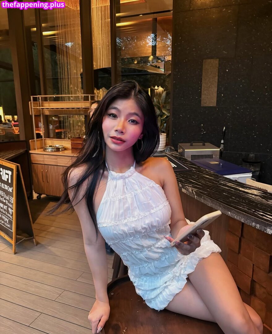 Saipetch B. / aaomhelloo Foto OnlyFans Desnuda #95