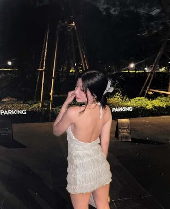 Full leaked Aaomhelloo page private onlyfans photo