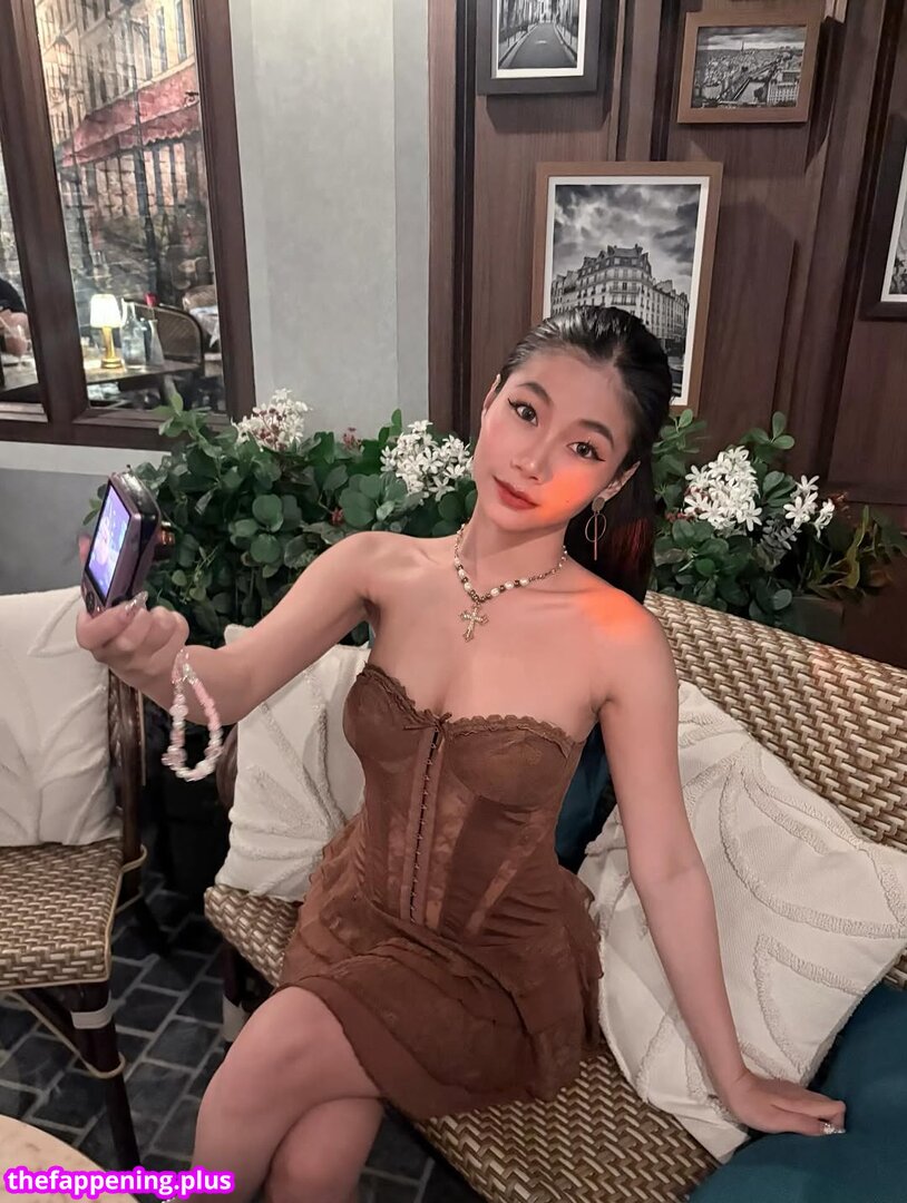 Saipetch B. / aaomhelloo Naken OnlyFans Foto #113