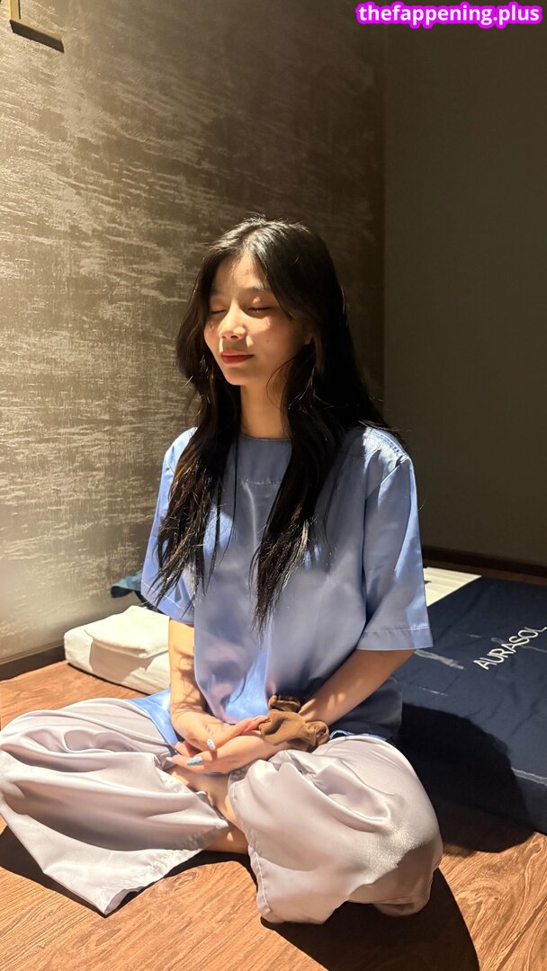 Saipetch B. / aaomhelloo ヌードOnlyFans写真 #123