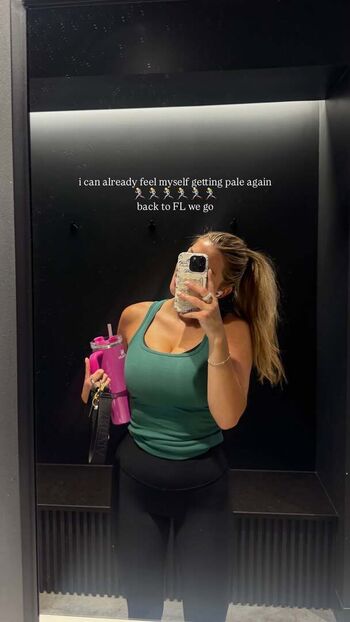 Full leaked Abbey wilson private photo