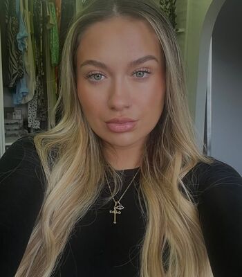 Full leaked Abbi gibson private onlyfans photo