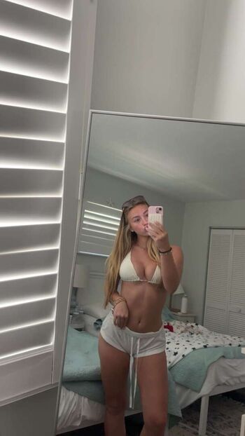 Full leaked Abby champlin private onlyfans photo