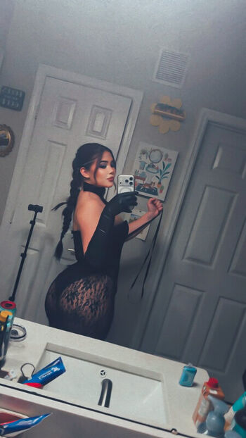 Full leaked Abby rose page private photo
