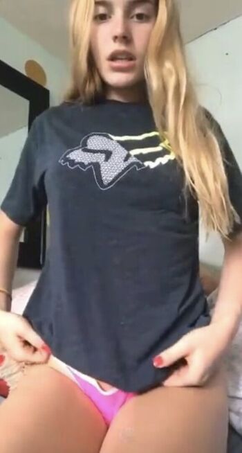 Full leaked Abbyharrisonnn private onlyfans photo