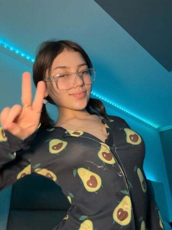 Full leaked Abbyvibes private photo