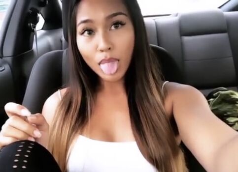 Full leaked Abehbeh abie coma private onlyfans photo