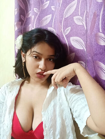 Full leaked Abhipsa karmakar page private photo