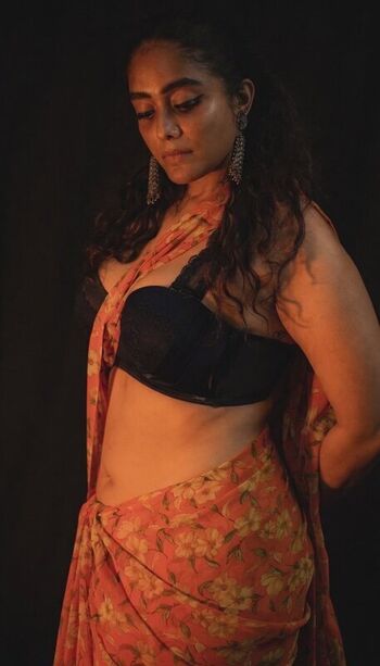 Full leaked Abhirami venkatachalam private photo