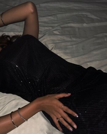 Full leaked Abia azam private onlyfans photo