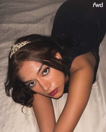 Full leaked Abia azam private onlyfans photo