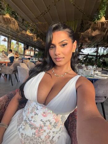 Full leaked Abida page private photo