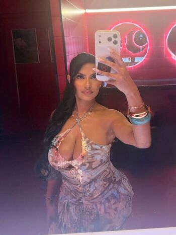 Full leaked Abida private photo