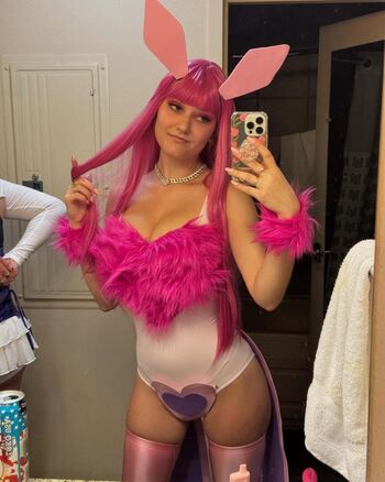 Full leaked Abigail page private photo