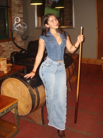 Full leaked Abimartinezre private photo