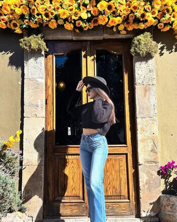 Full leaked Abril montserrat private onlyfans photo