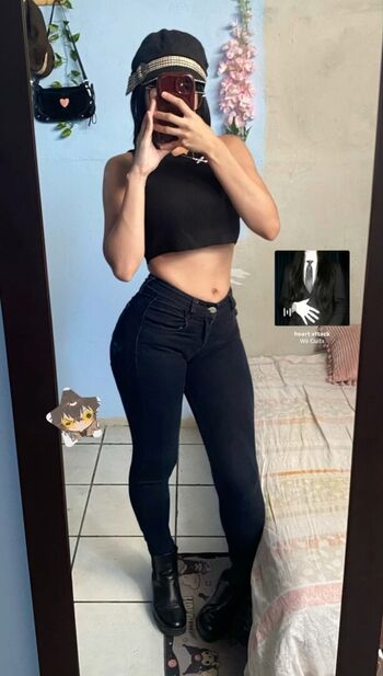 Full leaked Aby dazai private onlyfans photo